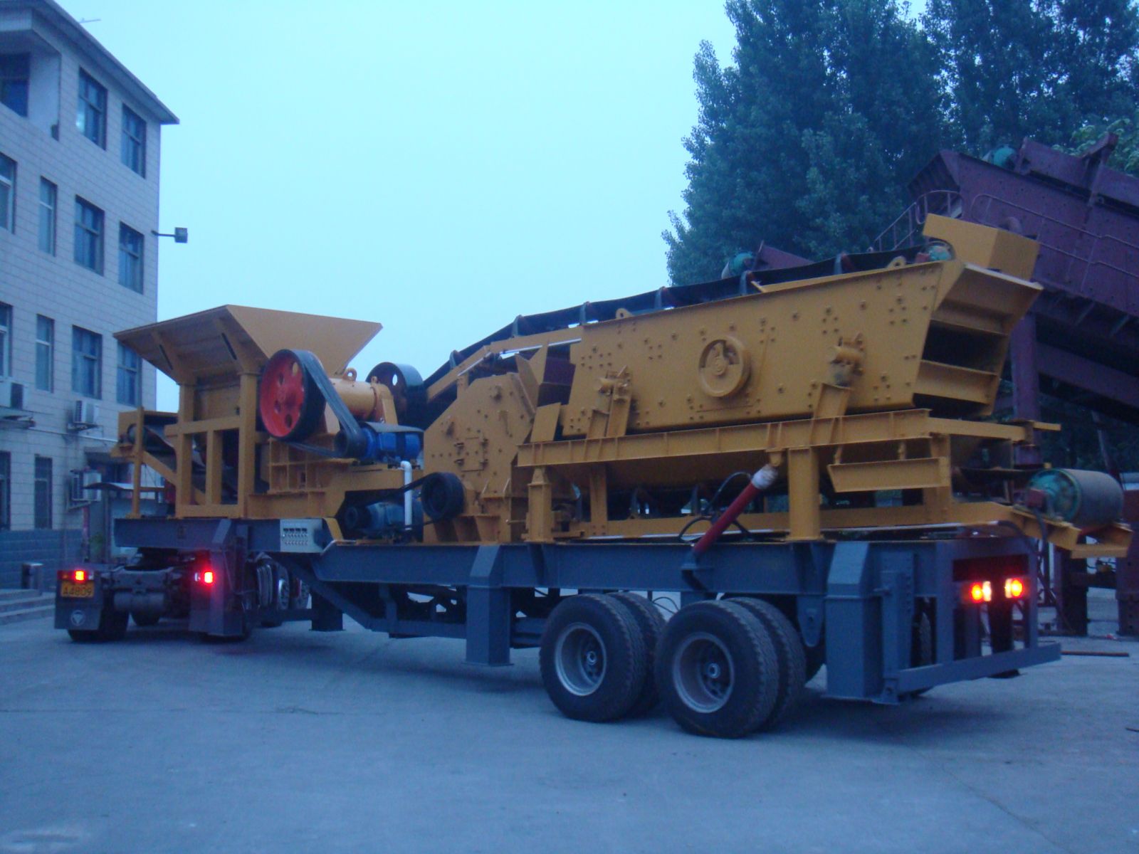 mobile crusher plant for oman